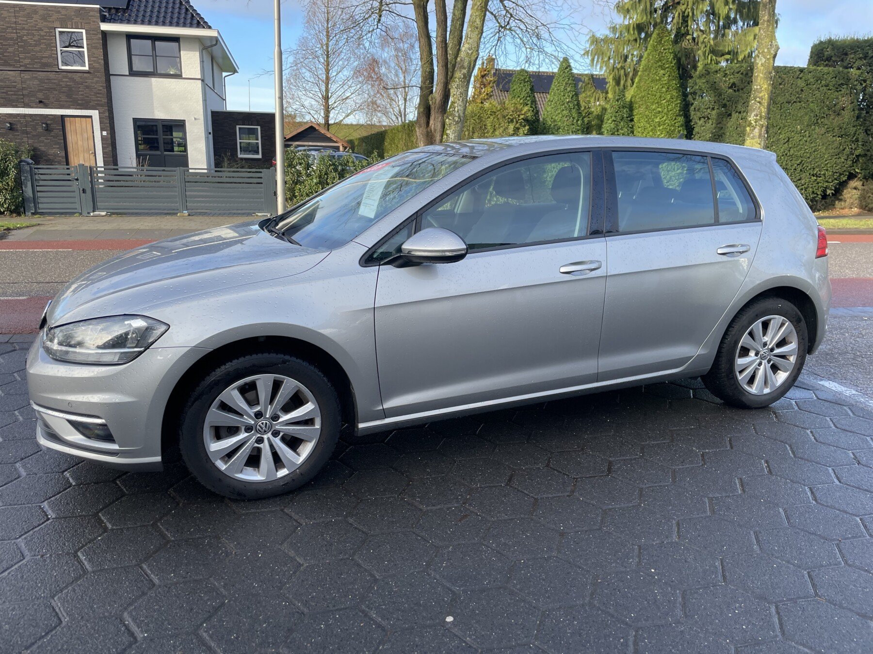 VOLKSWAGEN GOLF 1.0 TSI COMFORTLINE 2019 XS-150-F 95.000 KM